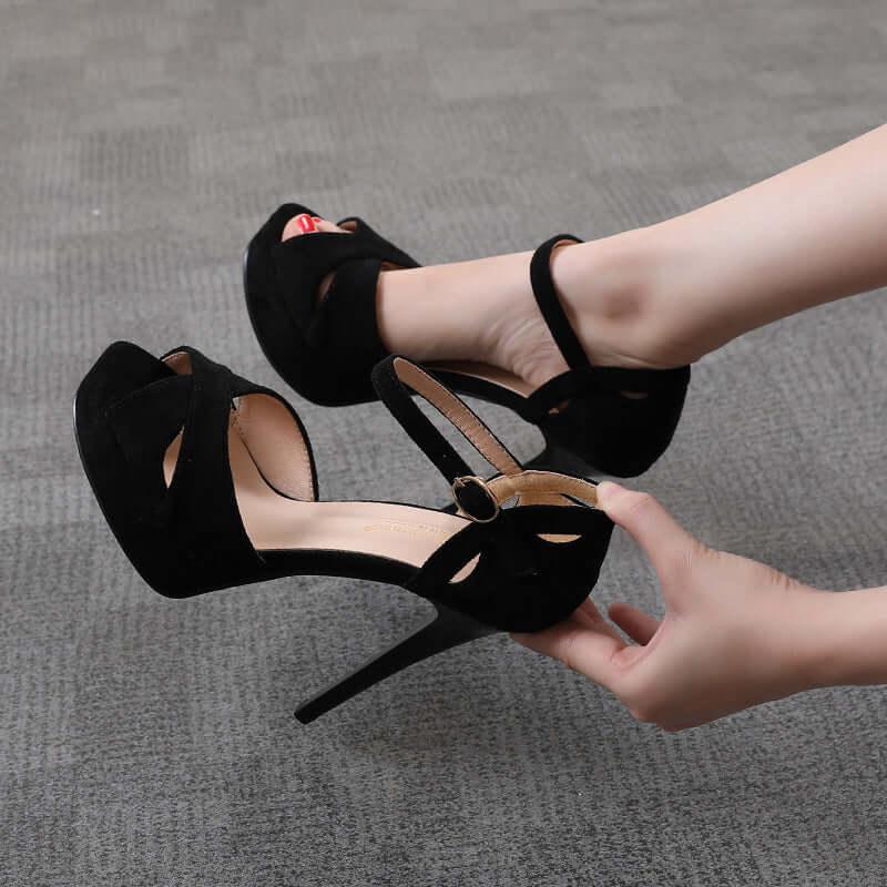 Scarpe donna con tacchi alti a spillo - Viva Armonia