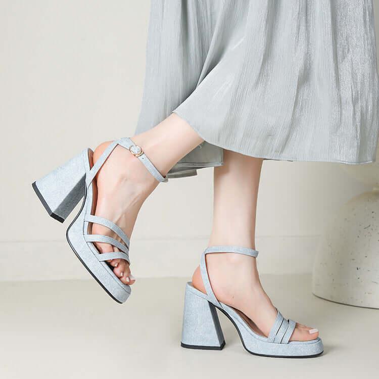 Sandali denim tacco grosso donna con cinturino e punta tonda - Viva Armonia